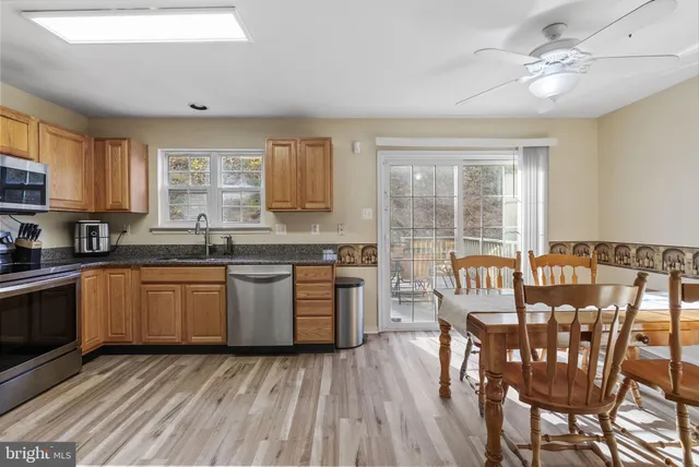 $295,000 | 27 Branford Way, Coatesville, PA 19320