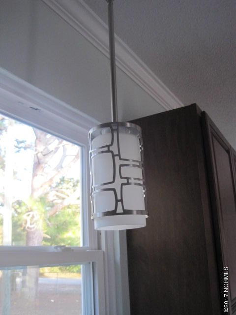 302 Wallington Road Wilmington, NC 28409 - Photo 5 of 20 Photo 170216 MLS extra - Wallington 302