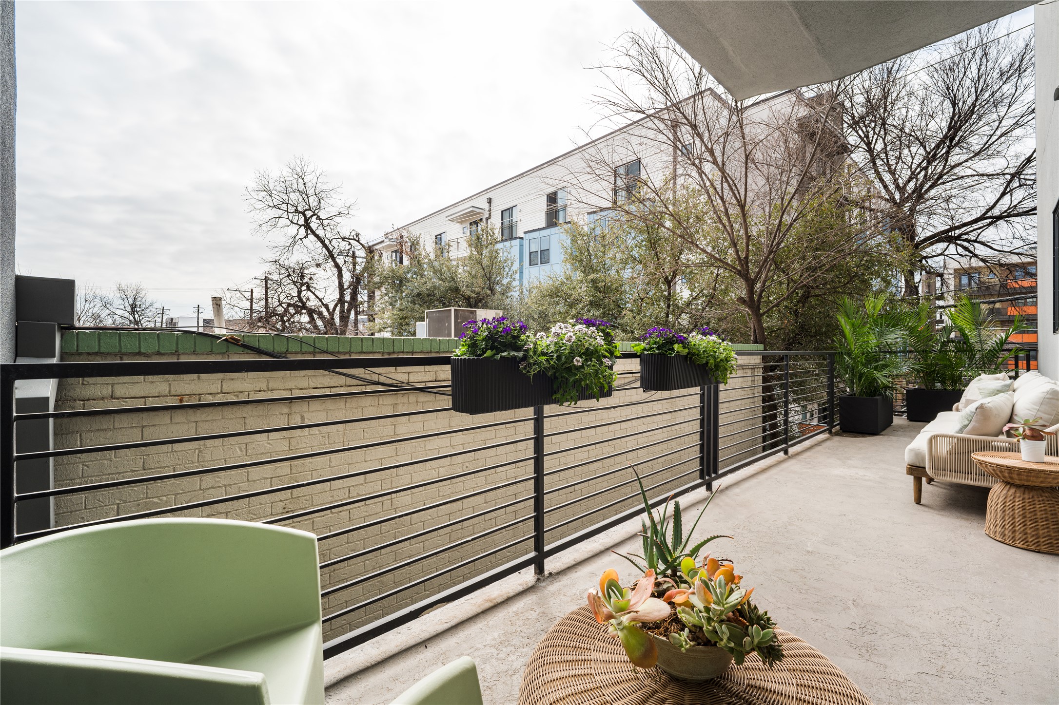 1615 East 7th Street, Unit 208 Austin, TX 78702 - Photo 21 of 30 View of balcony