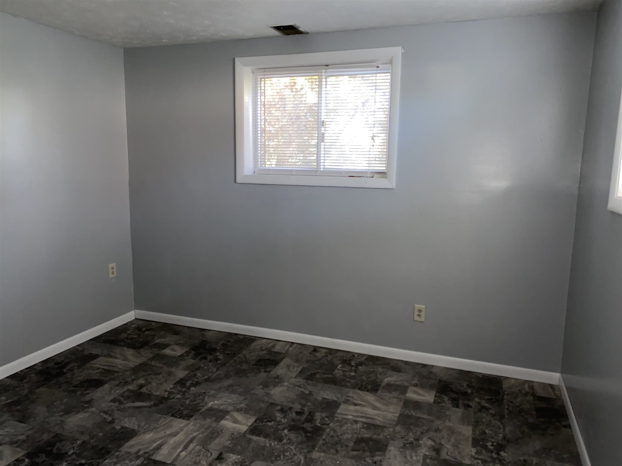 6207 York Road South Bend, IN 46614 - Photo 23 of 31 Gallery Image 23
