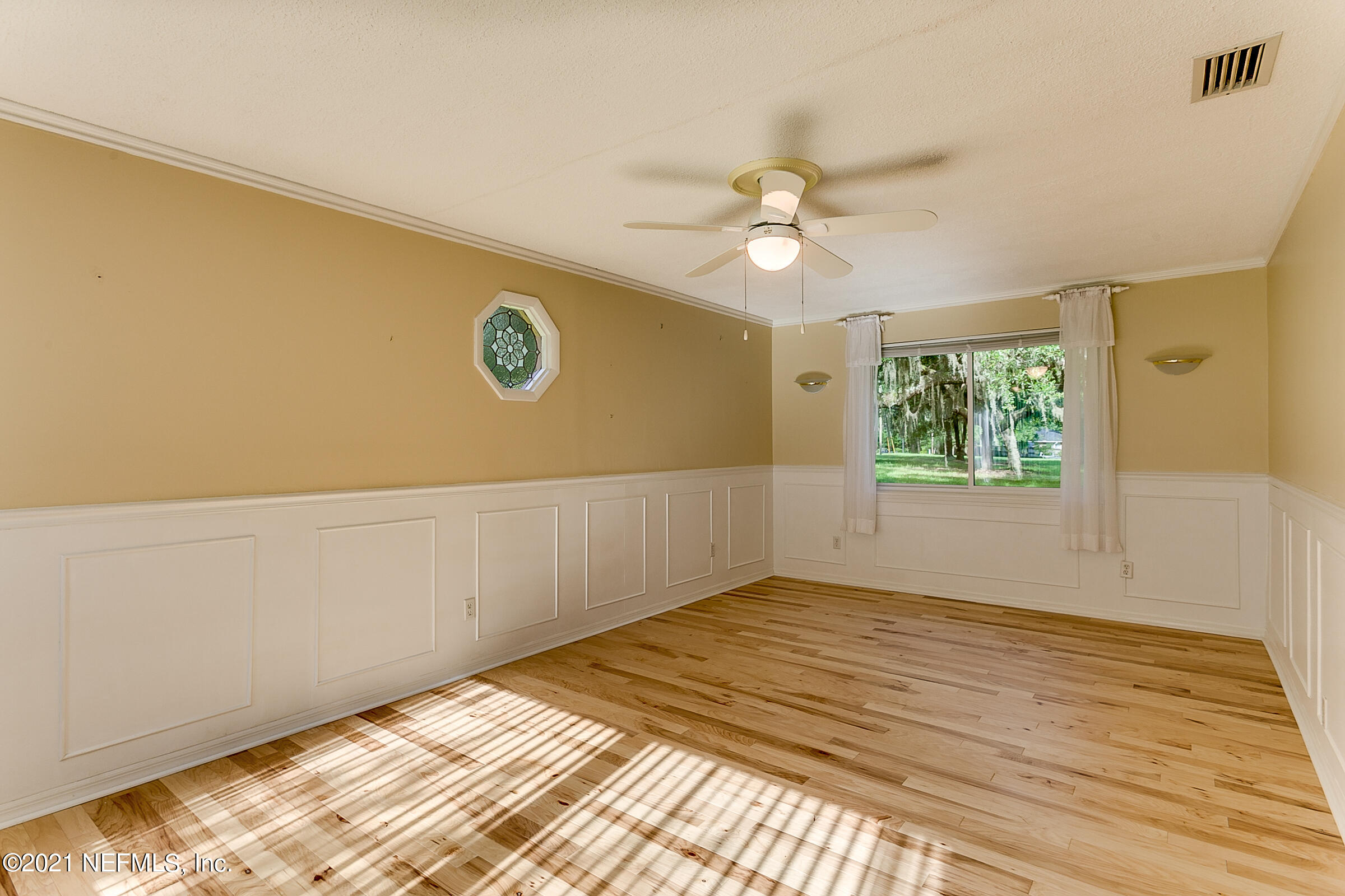 161 Wesley Road Green Cove Springs, FL 32043 - Photo 8 of 43 8-Dining-Room-View-1