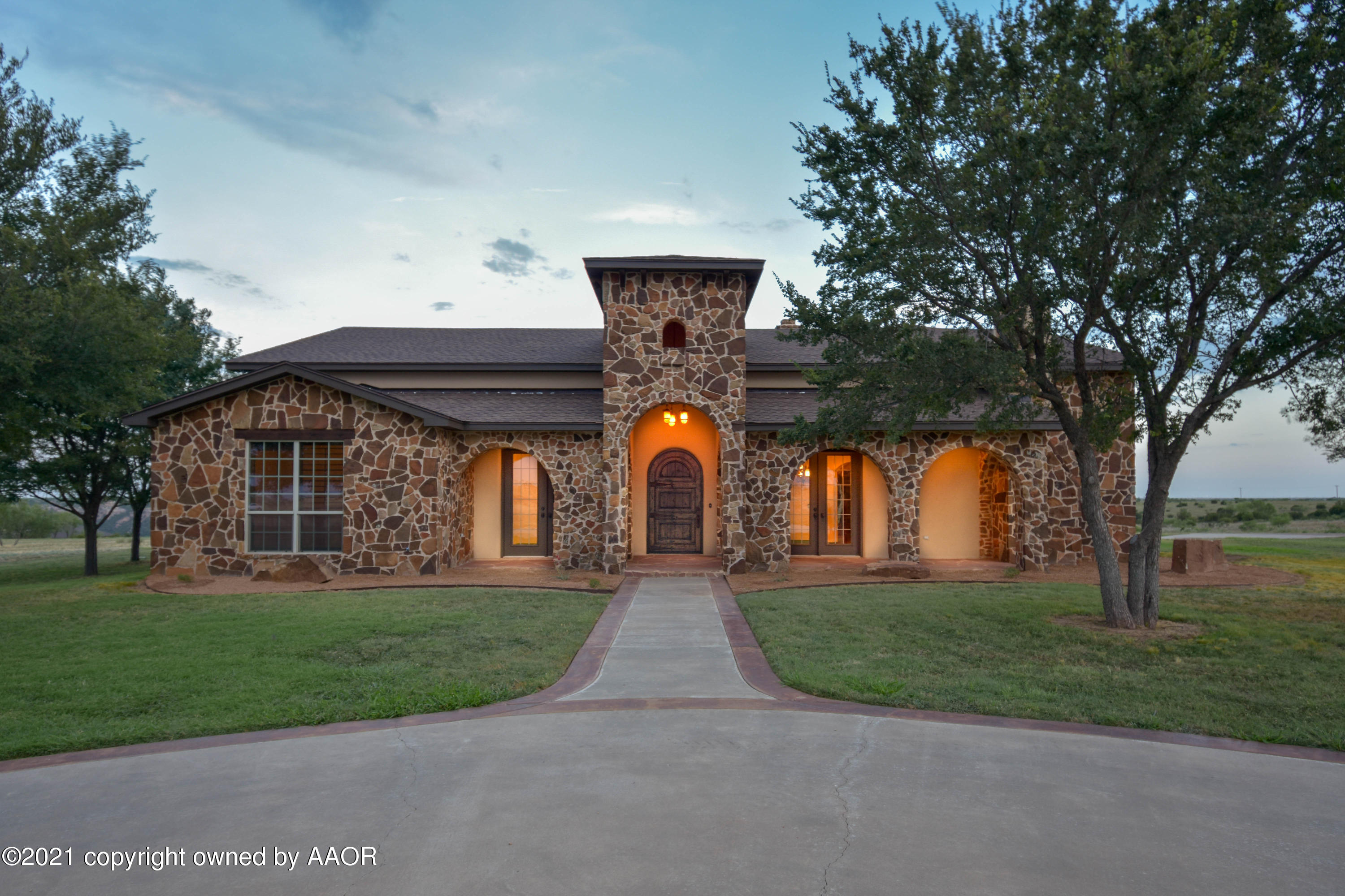 6700 Red Rock Road Amarillo, TX 79118 - Photo 2 of 37 twilight (1 of 1)