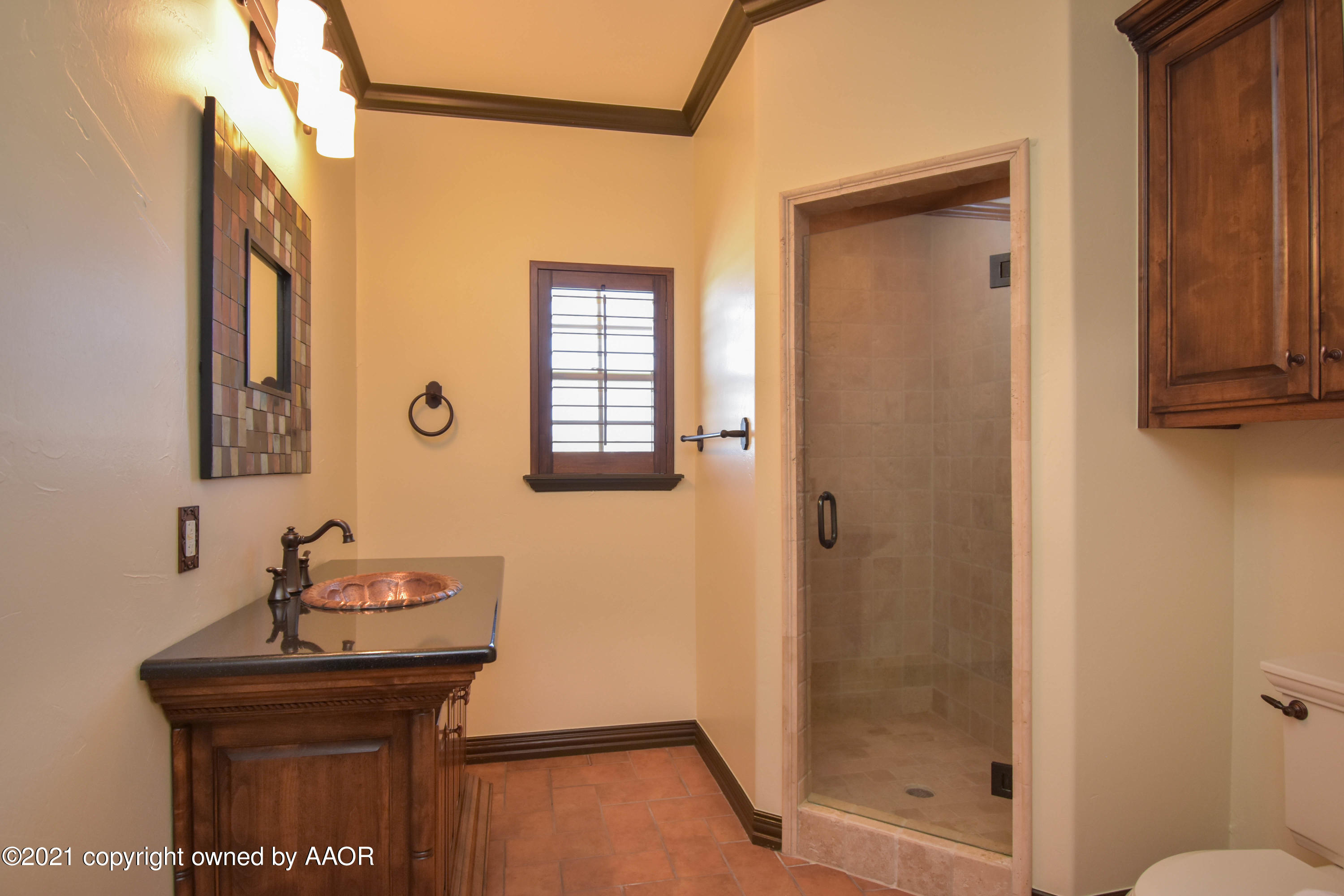 6700 Red Rock Road Amarillo, TX 79118 - Photo 29 of 37 guest bathroom (1 of 1)