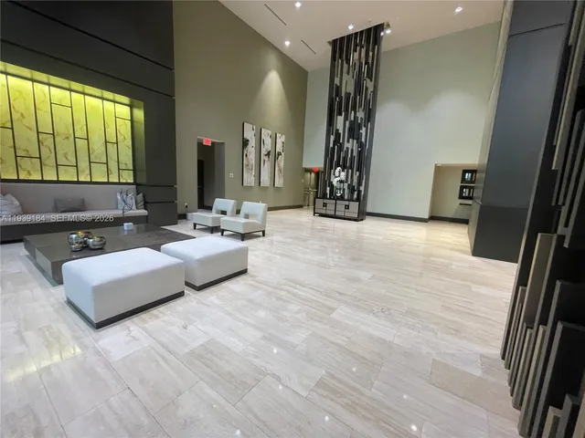 $489,000 | 5252 Northwest 85th Avenue, Unit 1109, Doral, FL 33166