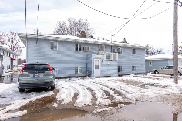 $329,000 | 1809 13 1/2 Street South, Fargo, ND 58103