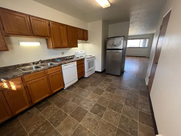 $329,000 | 1809 13 1/2 Street South, Fargo, ND 58103