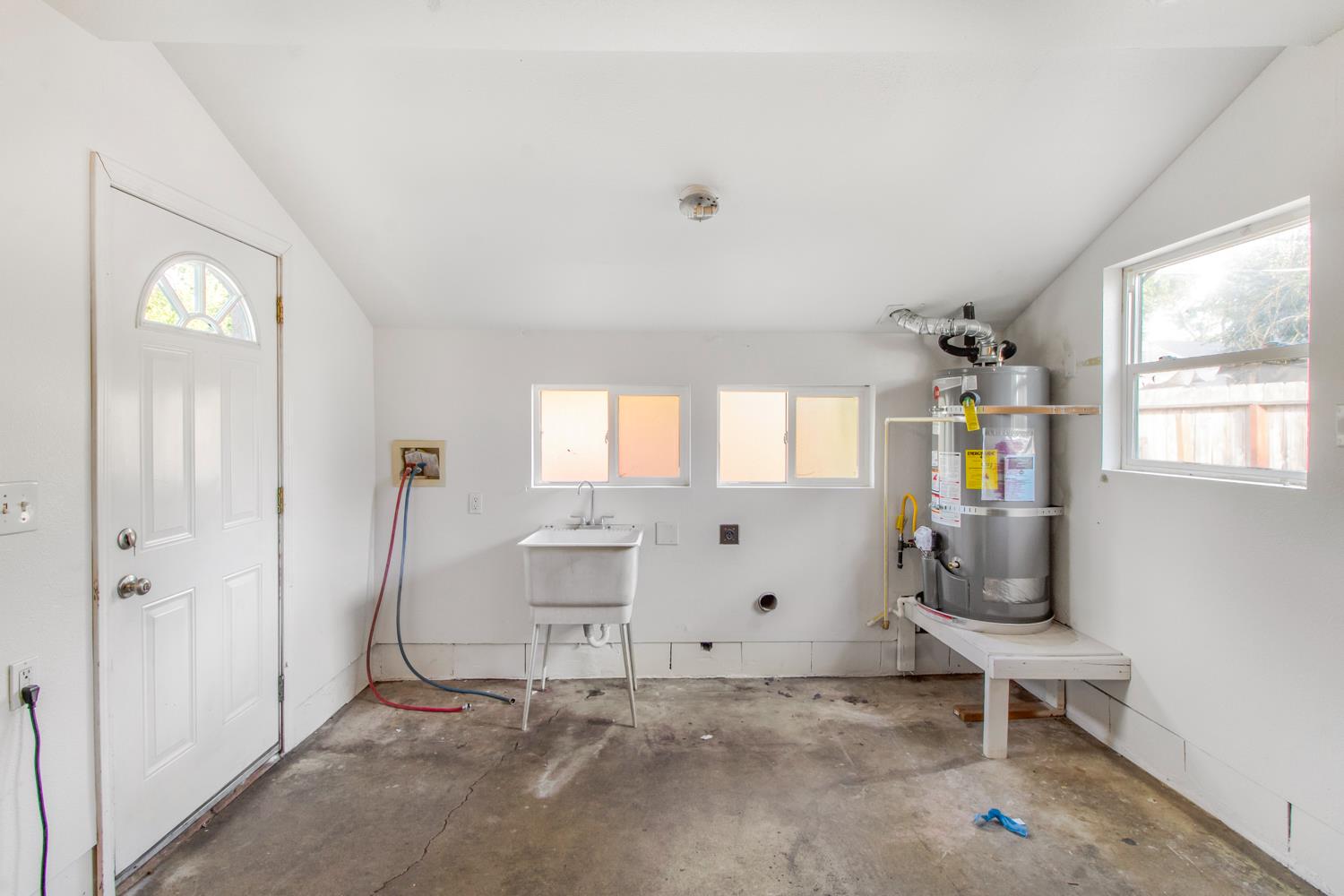 136 Village Road Modesto, CA 95354 - Photo 20 of 24