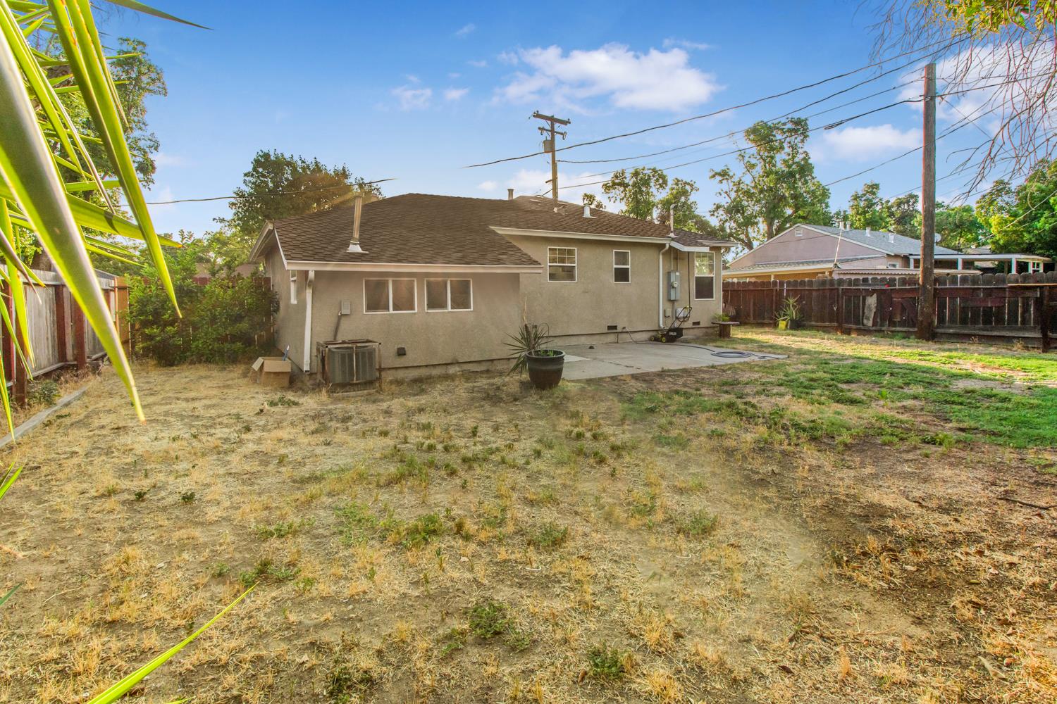 136 Village Road Modesto, CA 95354 - Photo 22 of 24