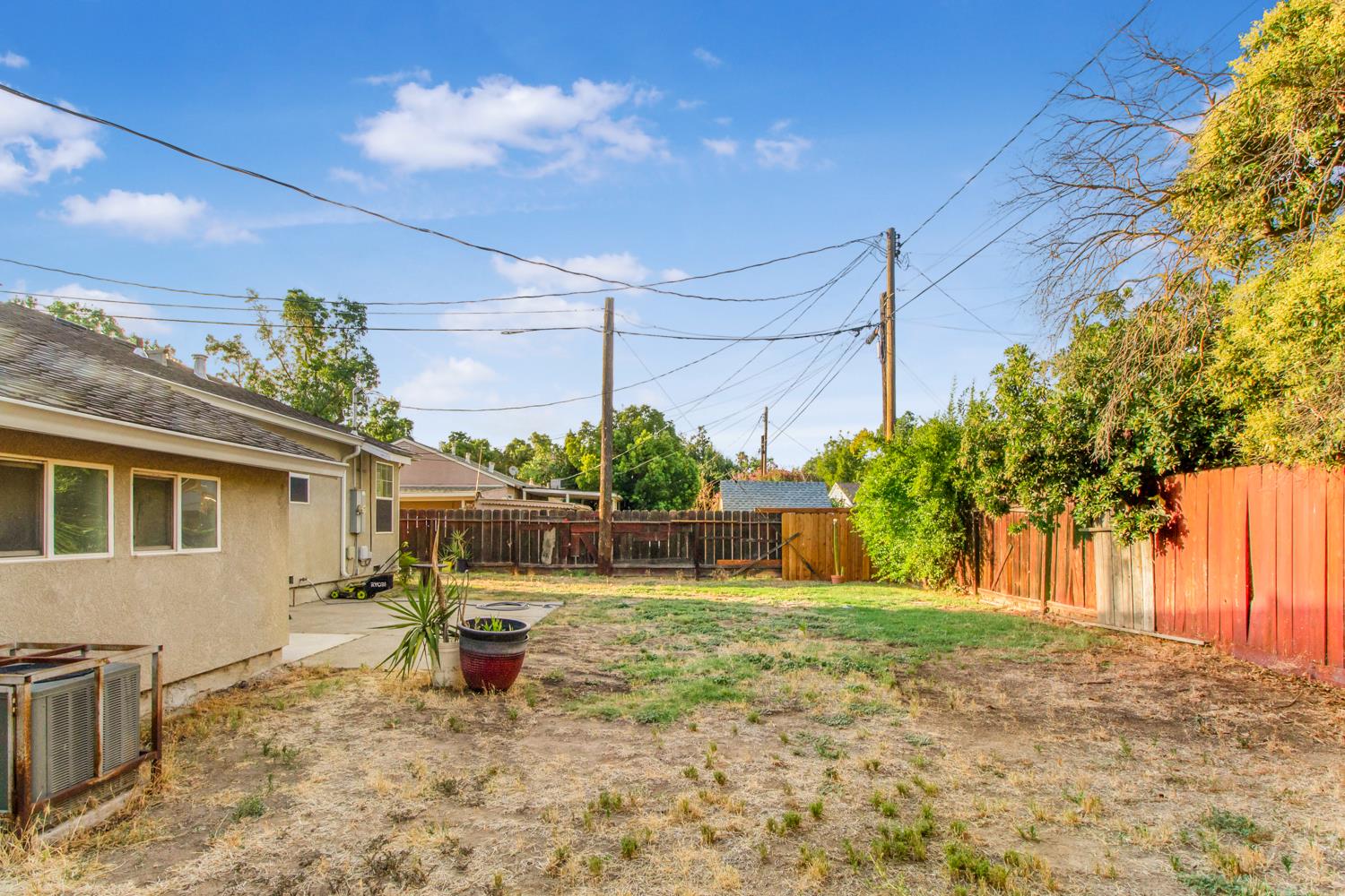 136 Village Road Modesto, CA 95354 - Photo 23 of 24