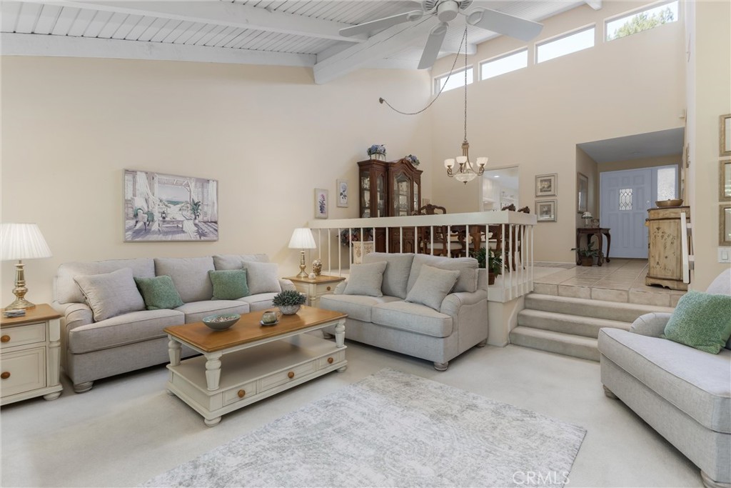 740 Vía Zapata Riverside, CA 92507 - Photo 7 of 44 Gallery Image 7