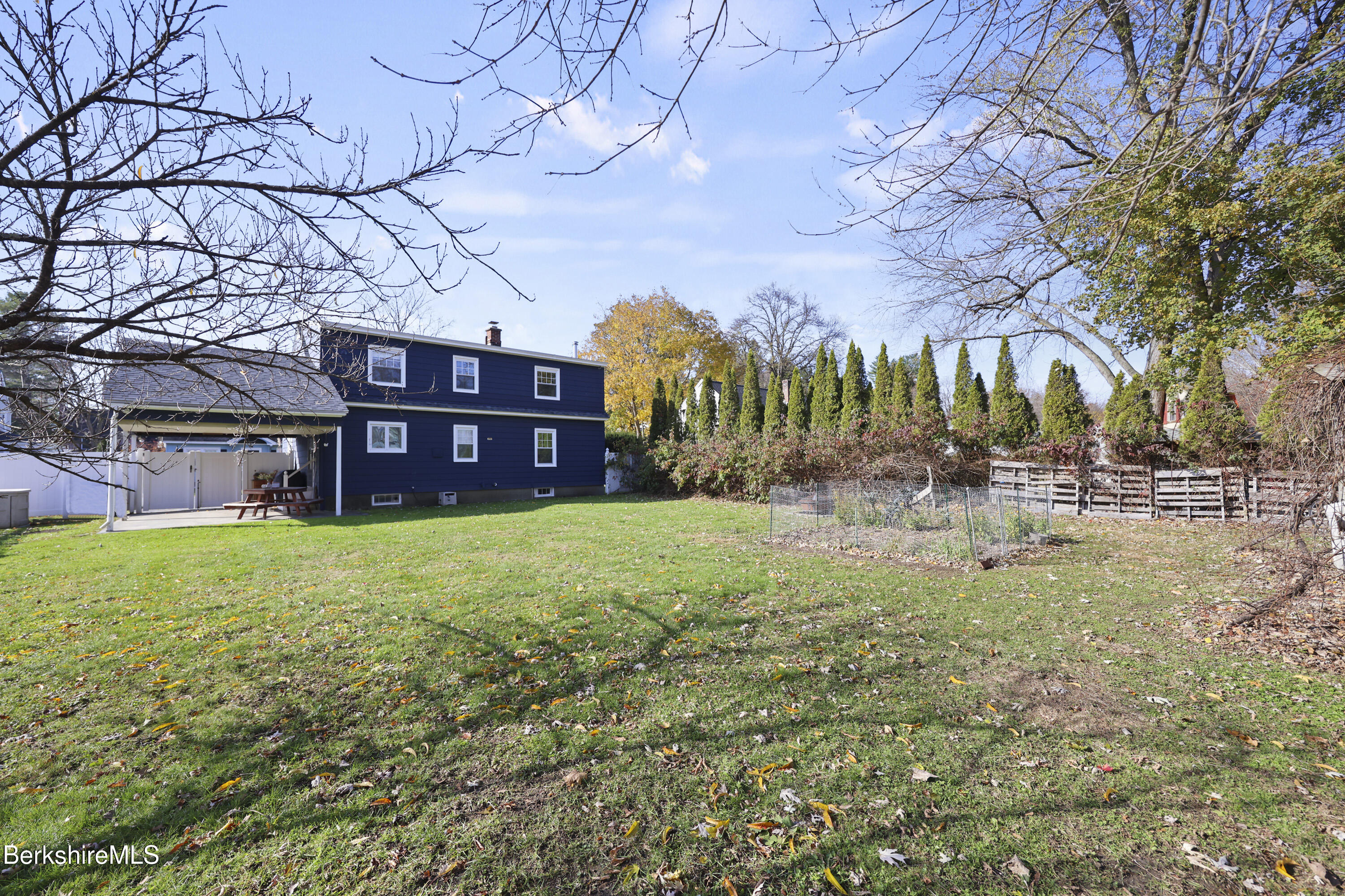 39 Lowden Street Pittsfield, MA 01201 - Photo 38 of 42 a view of a yard in front of house