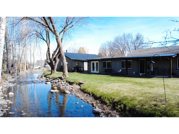 $565,000 | 403 North Lake Street, Joseph, OR 97846