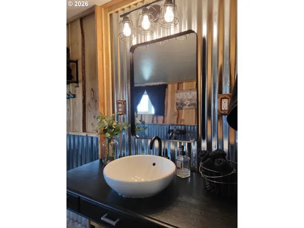 $565,000 | 403 North Lake Street, Joseph, OR 97846