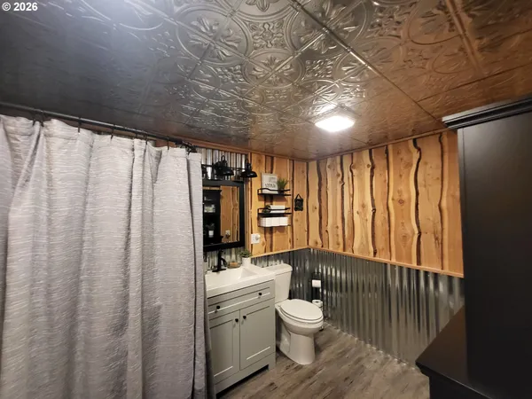 $565,000 | 403 North Lake Street, Joseph, OR 97846