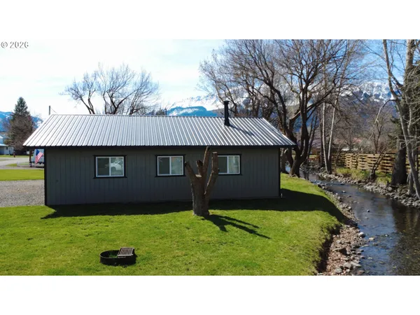 $565,000 | 403 North Lake Street, Joseph, OR 97846