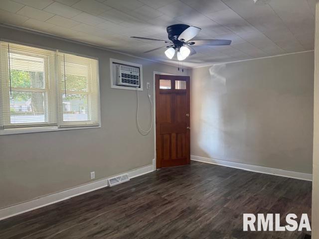 202 North State Street Springfield, IL 62702 - Photo 12 of 17