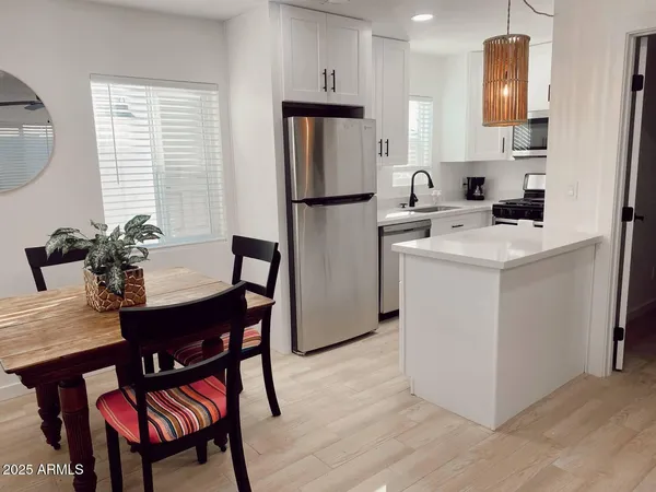 $1,995 | 2502 North 29th Place, Unit 2, Phoenix, AZ 85008