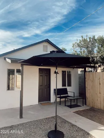 $1,995 | 2502 North 29th Place, Unit 2, Phoenix, AZ 85008