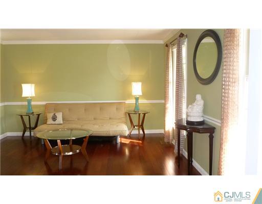20 Adams Road Kendall Park, NJ 08824 - Photo 8 of 10 Gallery Image 8