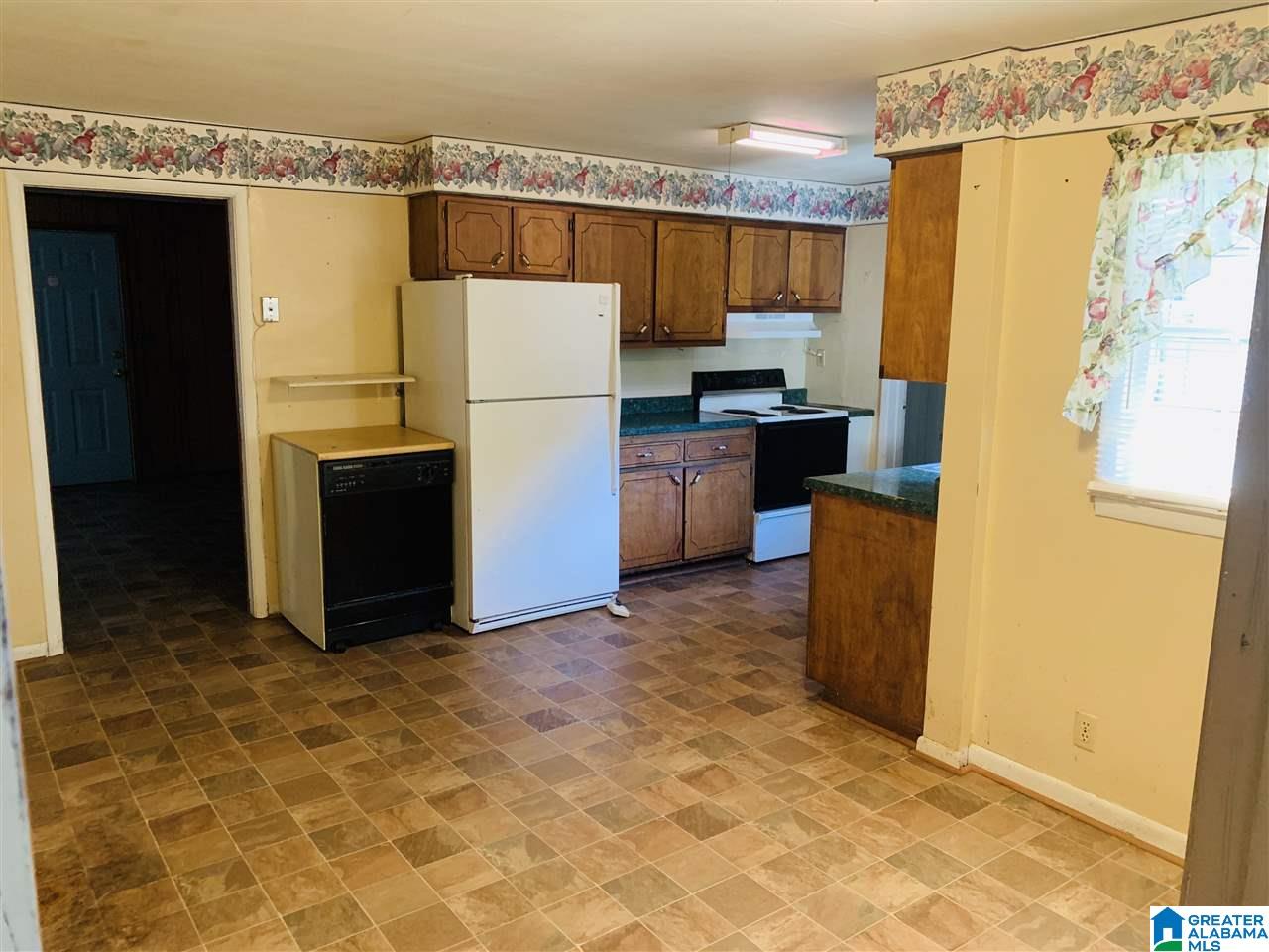 994 County Road 34 Clanton, AL 35045 - Photo 13 of 19