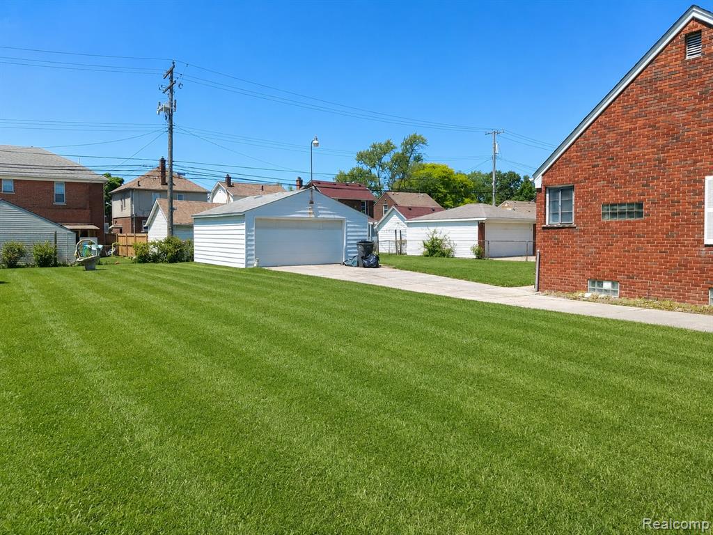 6639 Miller Road Dearborn, MI 48126 - Photo 3 of 25
