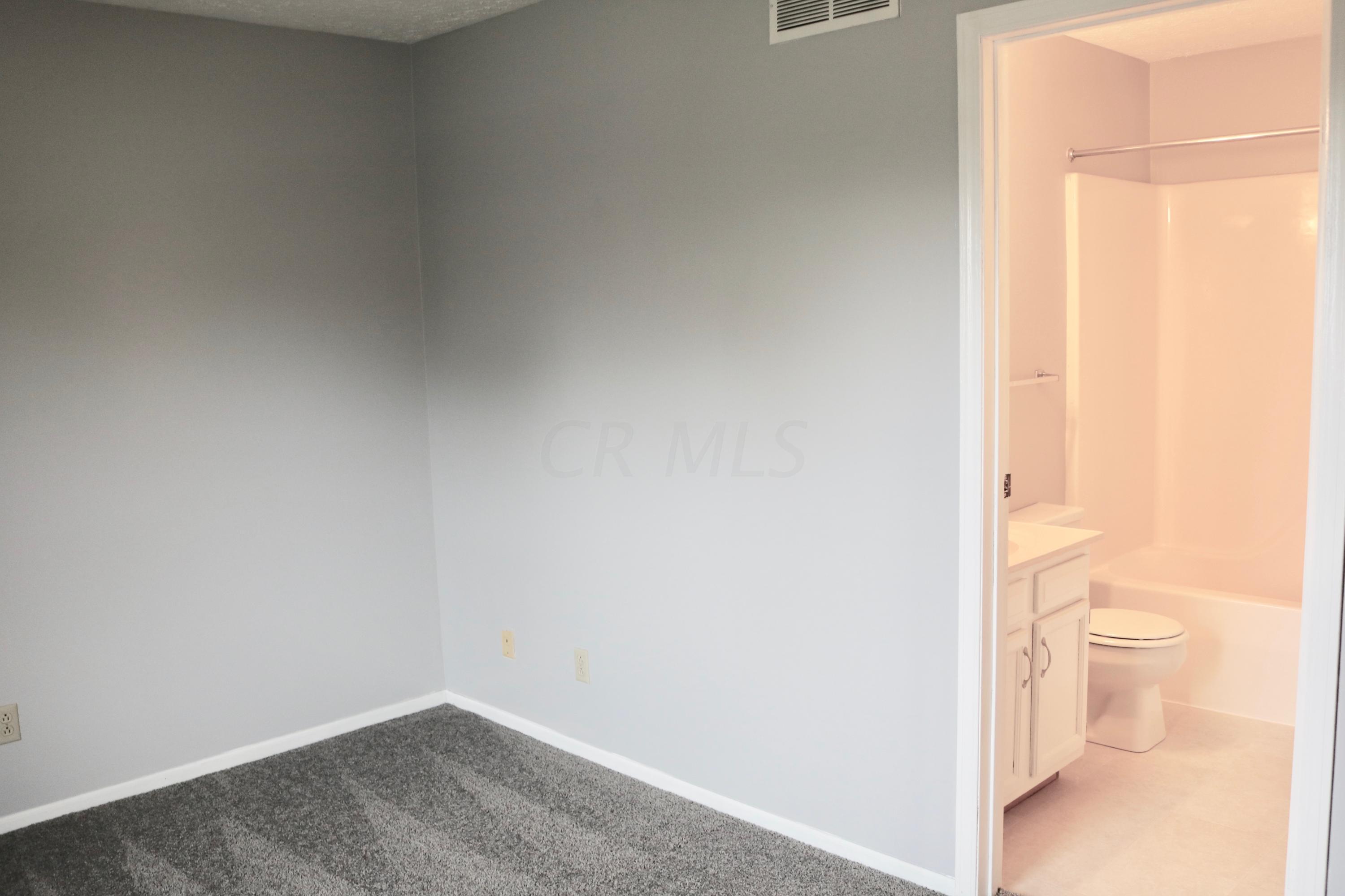 196 Georgetown Drive, Unit 17 Delaware, OH 43015 - Photo 11 of 20