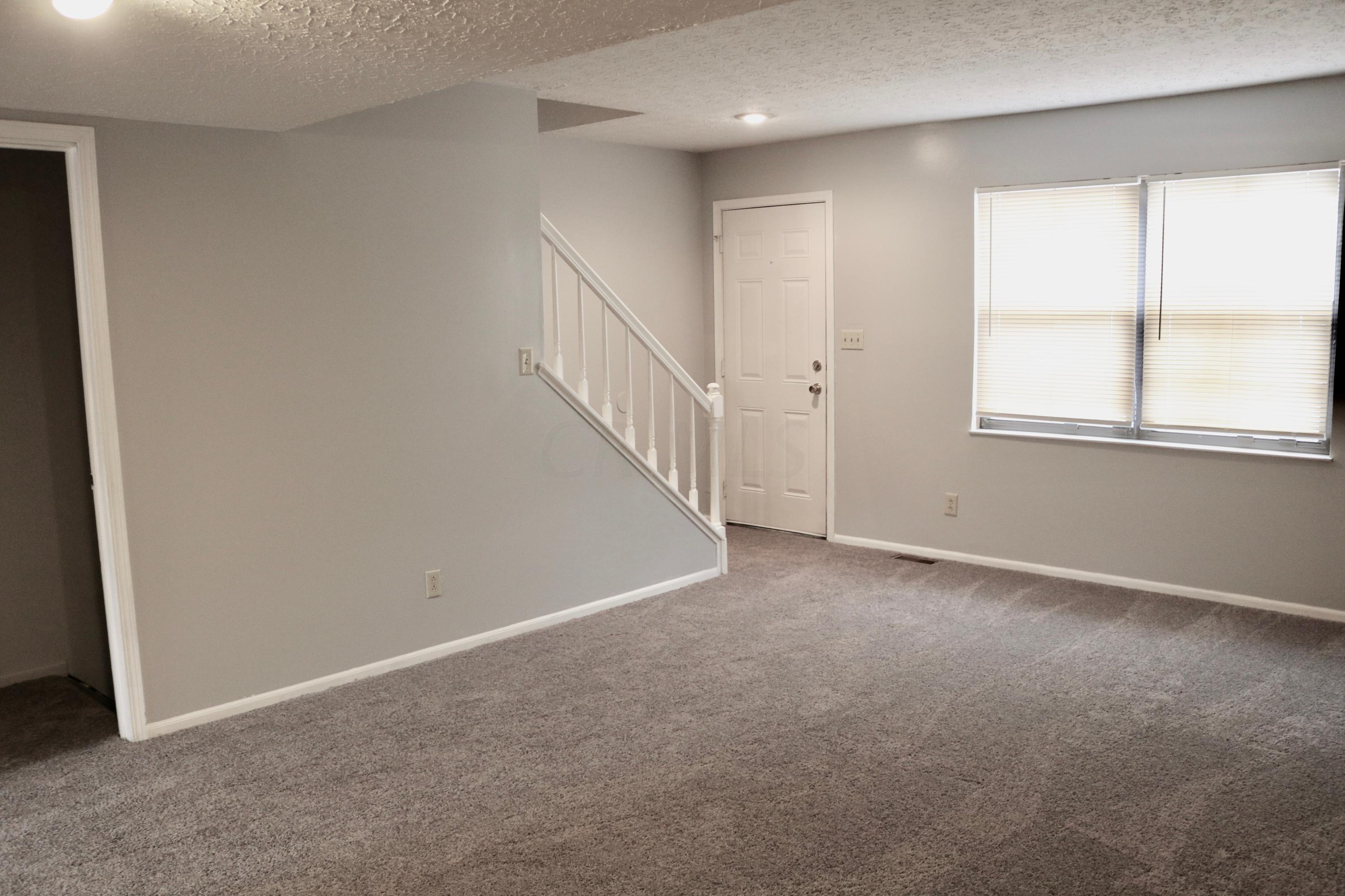 196 Georgetown Drive, Unit 17 Delaware, OH 43015 - Photo 5 of 20