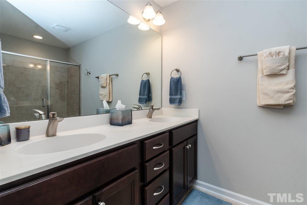 5504 Nur Lane Raleigh, NC 27606 - Photo 8 of 22 Gallery Image 8