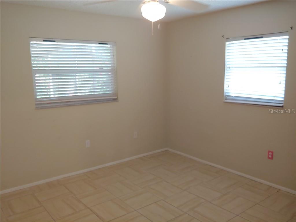 872 Duquesne Road Venice, FL 34293 - Photo 17 of 20 Gallery Image 17