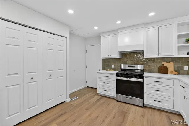 $409,900 | 20 Pinehurst Court, St. Peters, MO 63376