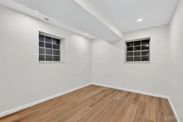 $409,900 | 20 Pinehurst Court, St. Peters, MO 63376