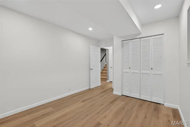 $409,900 | 20 Pinehurst Court, St. Peters, MO 63376