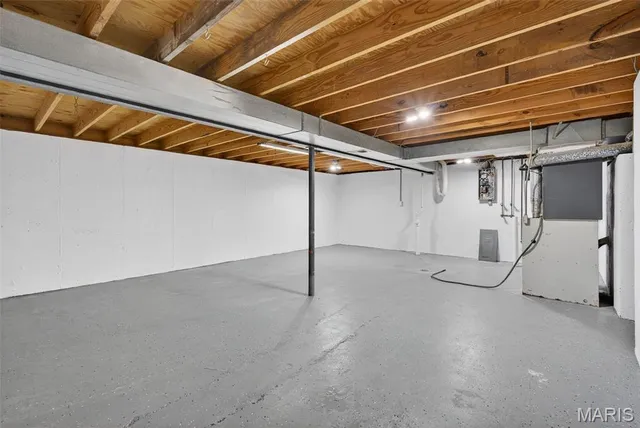 $409,900 | 20 Pinehurst Court, St. Peters, MO 63376