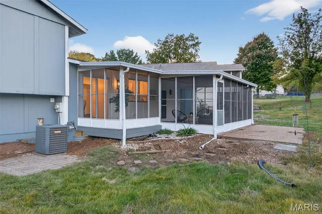 $409,900 | 20 Pinehurst Court, St. Peters, MO 63376