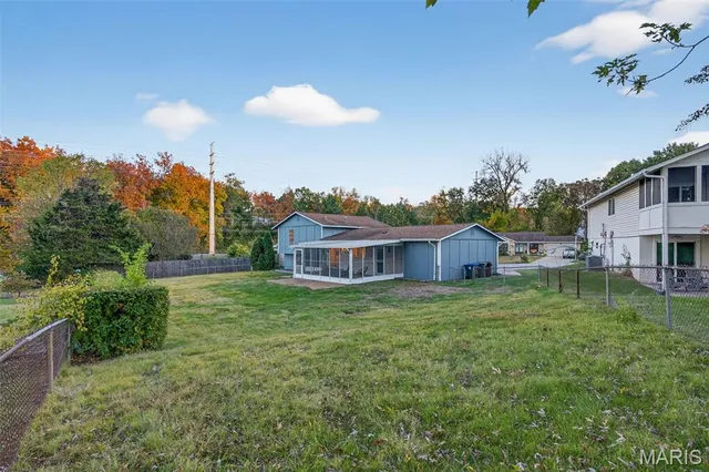 $409,900 | 20 Pinehurst Court, St. Peters, MO 63376