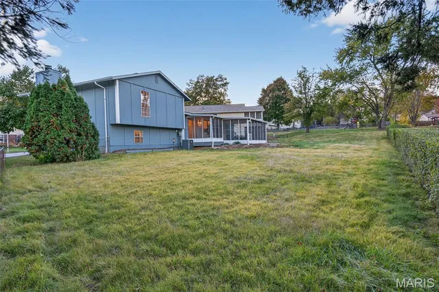 $409,900 | 20 Pinehurst Court, St. Peters, MO 63376