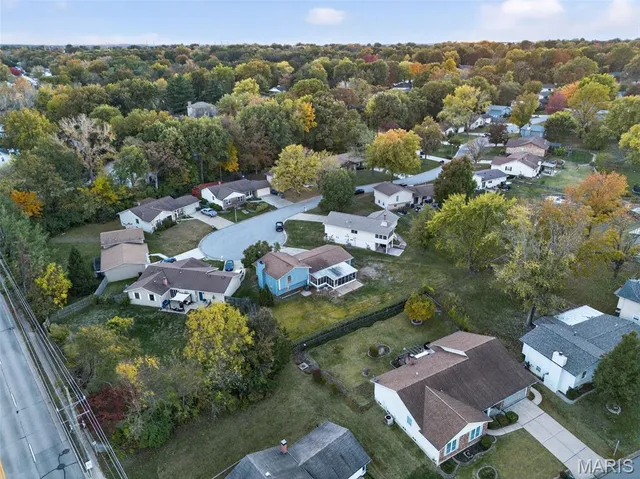 $409,900 | 20 Pinehurst Court, St. Peters, MO 63376