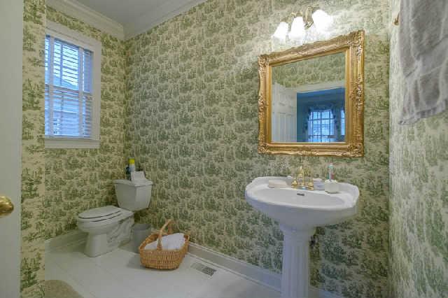 676 Pickney Road Winchester, TN 37398 - Photo 11 of 20 Downstairs master bath