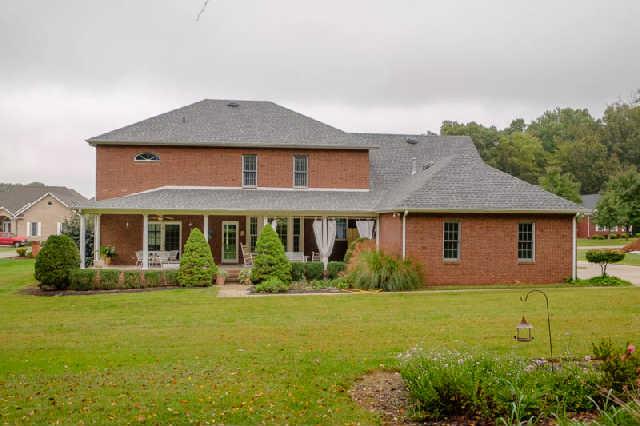 676 Pickney Road Winchester, TN 37398 - Photo 19 of 20 Stately two story home on a large lot with a flower garden area