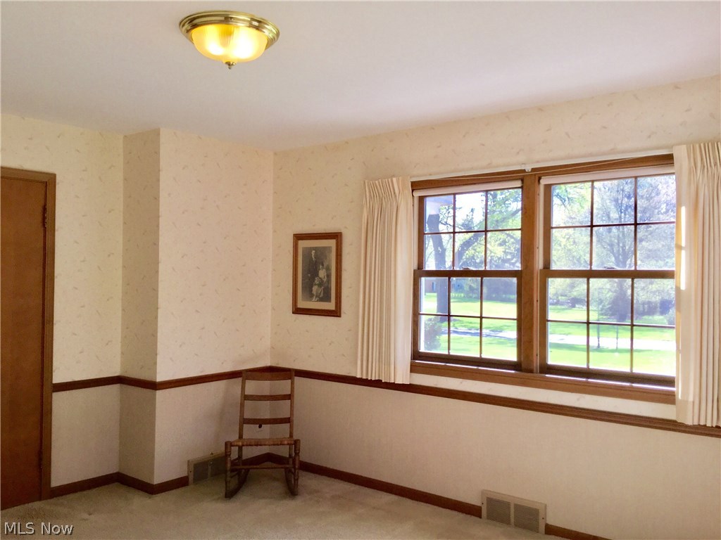 4971 Countryside Road Lyndhurst, OH 44124 - Photo 9 of 20