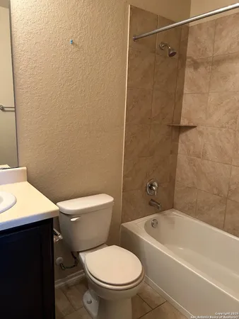 $2,150 | 1703 Emerald Edge, San Antonio, TX 78245