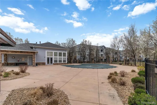$257,500 | 5255 Memphis Street, Unit 702, Denver, CO 80239