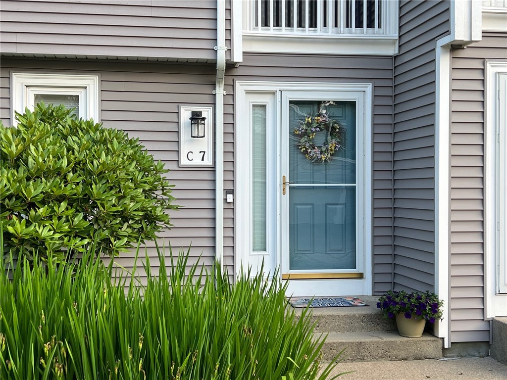 161 West Shore Road, Unit C7 Warwick, RI 02889 - Photo 1 of 36 Nice private front entrance.
