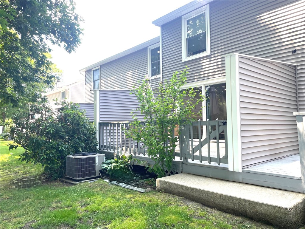 161 West Shore Road, Unit C7 Warwick, RI 02889 - Photo 11 of 36