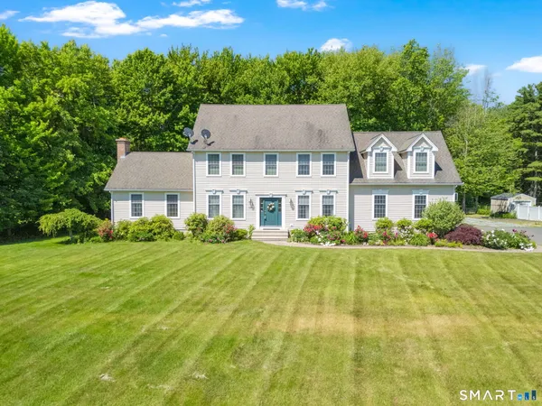 $799,900 | 557 Hall Hill Road, Somers, CT 06071