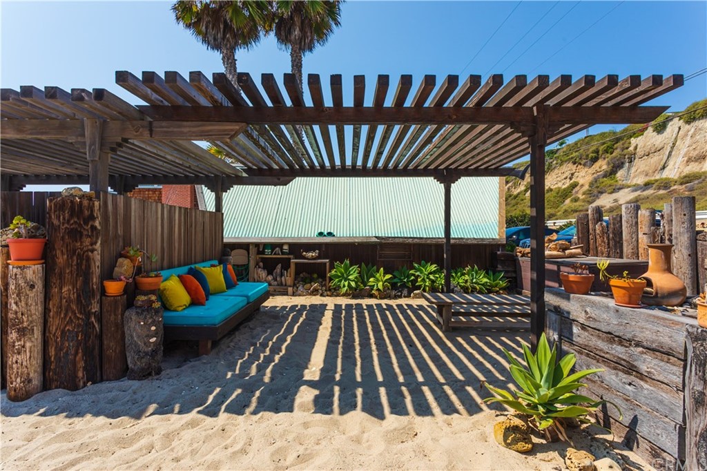 35811 Beach Road Dana Point, CA 92624 - Photo 6 of 41 a view of a backyard with sitting area