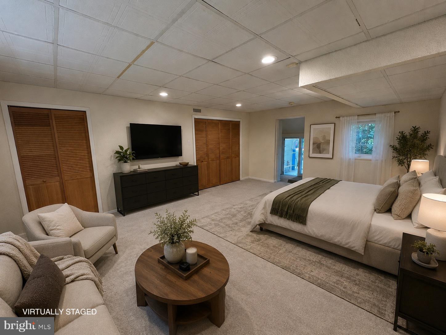 417 Wingate Road Huntingdon Valley, PA 19006 - Photo 7 of 24 Bedroom & Living Area Virtually Staged