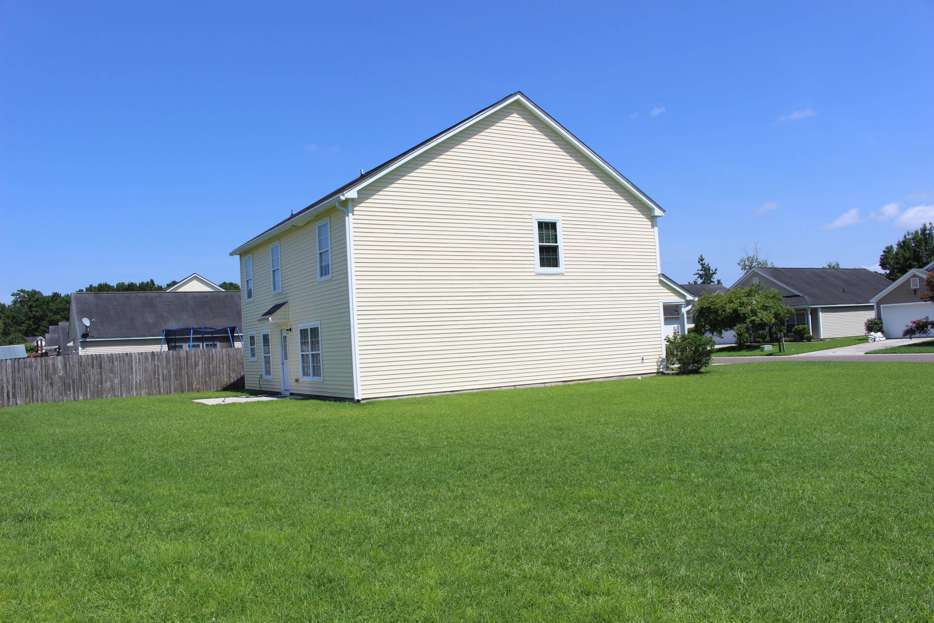 1167 Deerberry Road Hanahan, SC 29445 - Photo 3 of 23 IMG_0177