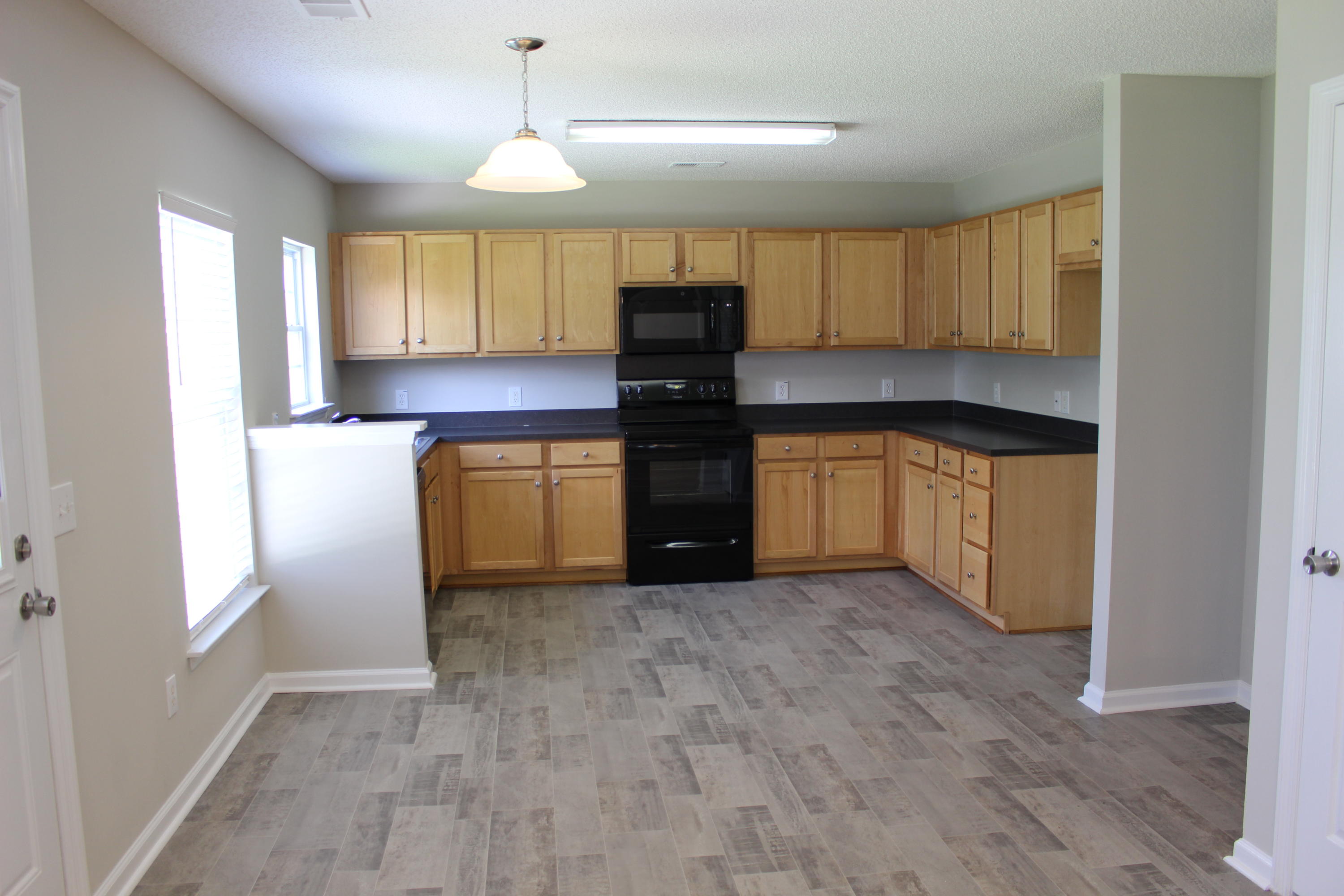 1167 Deerberry Road Hanahan, SC 29445 - Photo 4 of 23 IMG_0178