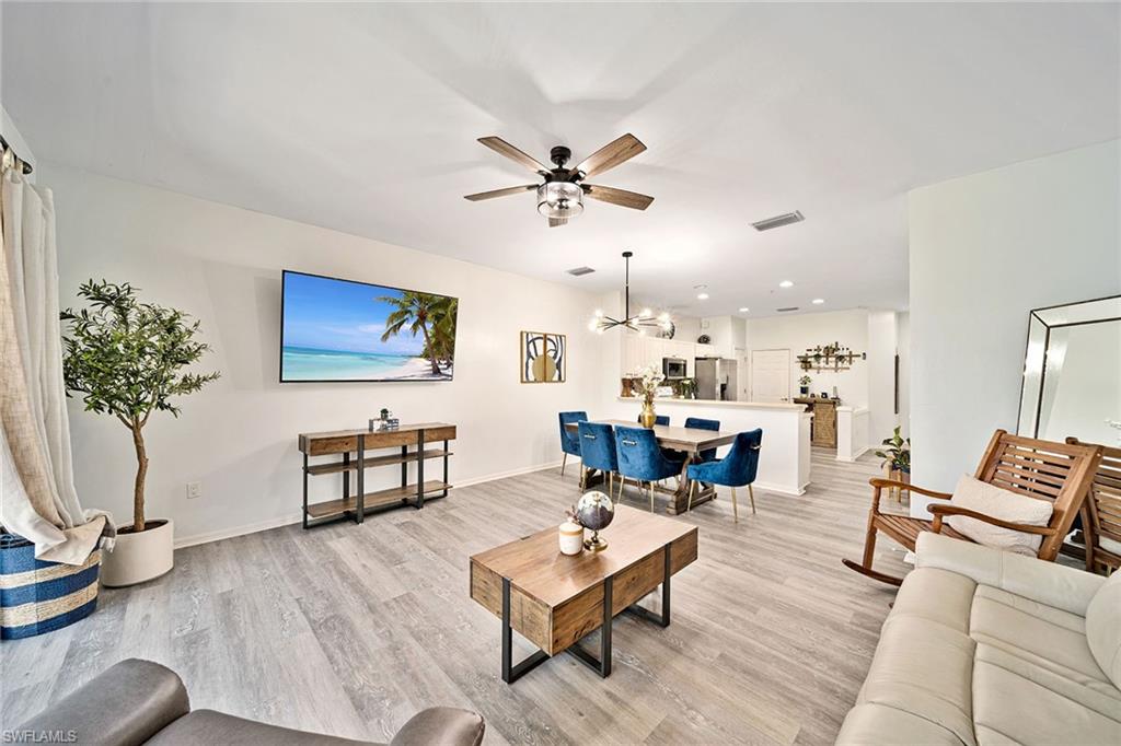 816 Hampton Circle Naples, FL 34105 - Photo 4 of 49 a living room with furniture